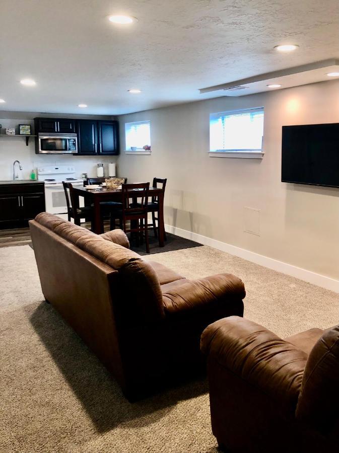Cozy Getaway Near Slc Airport & Downtown - 1St Floor Apartment Salt Lake City Esterno foto