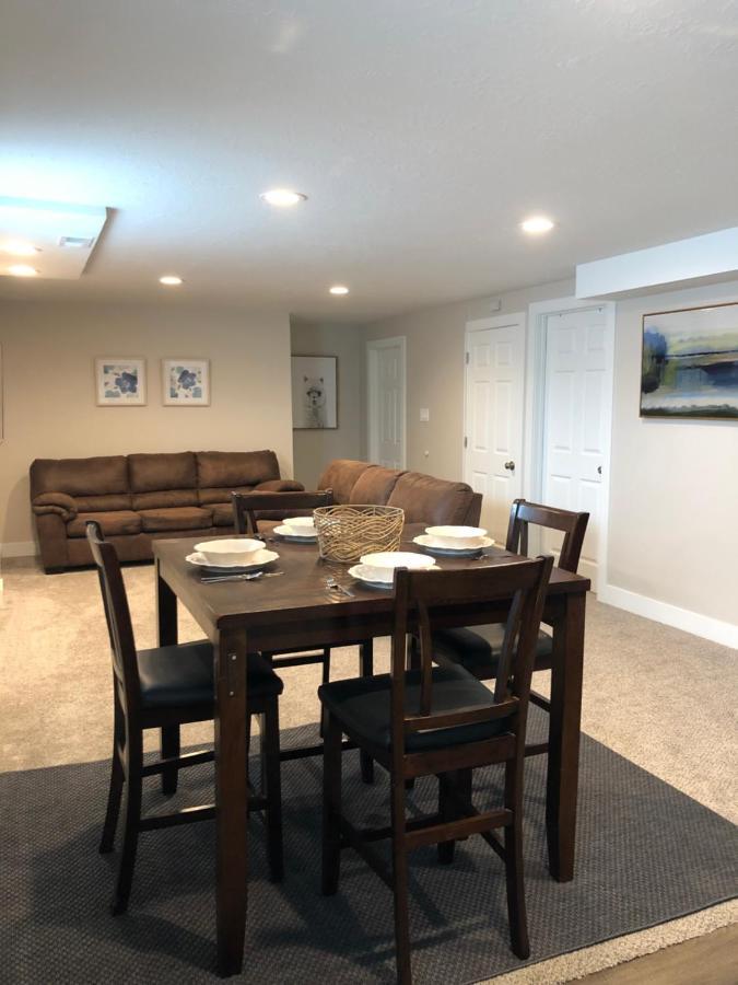Cozy Getaway Near Slc Airport & Downtown - 1St Floor Apartment Salt Lake City Esterno foto